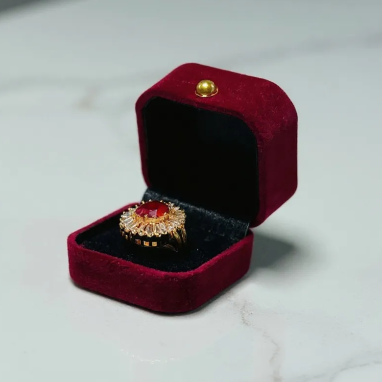 Artificial Ring with Red Gemstone with box