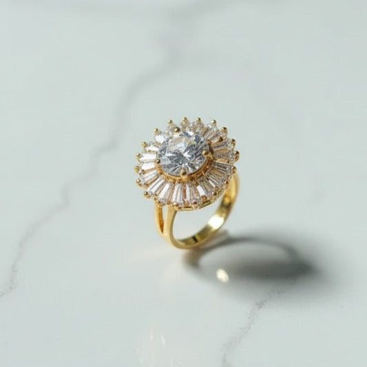 Beautiful_Ring_with_Big_White_Diamond_Artificial_Jewelry_with_box