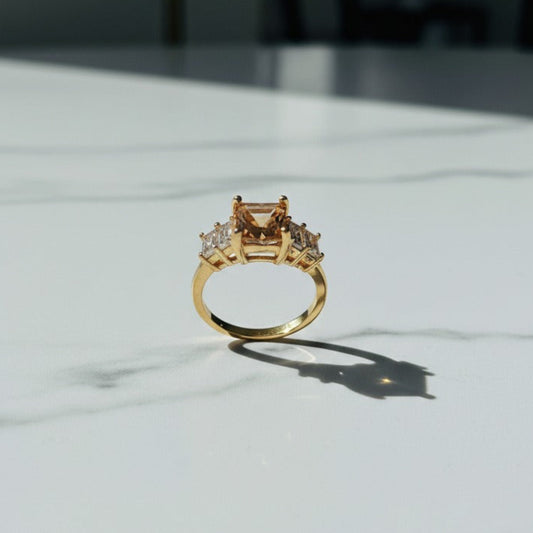 Beautiful Ring with Central Diamond