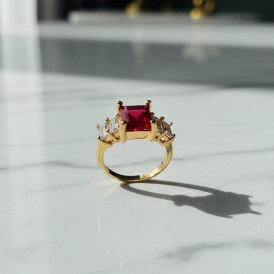 Ring with Red Gemstone – Premium Quality