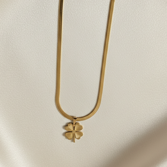 Textured Clover Charm Gold Snake Chain Necklace
