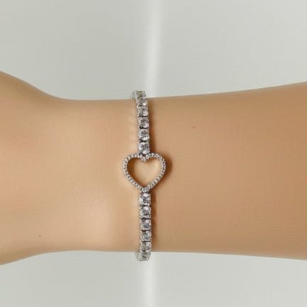 Dainty Heart Tennis Bracelet with Cubic Zirconia - Stainless steel & Tarnish Free by Zehnoor | Bracelets